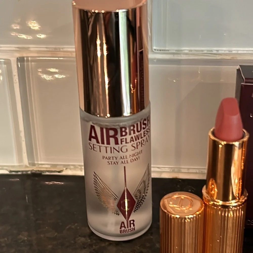 Charlotte Tilbury Deluxe Travel Makeup Set Pillow talk & Walk of no Shame NEW